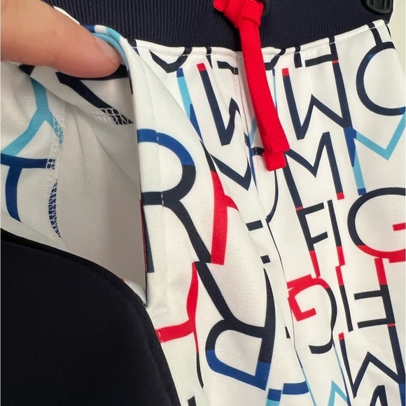 Tommy H boys shorts, size 8-10, new with tags - Picture 1 of 9